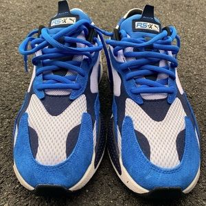 Puma Rsx men size 12….blue and white